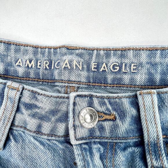 American Eagle Mom Straight Jean Size 6 Short - Picture 8 of 12